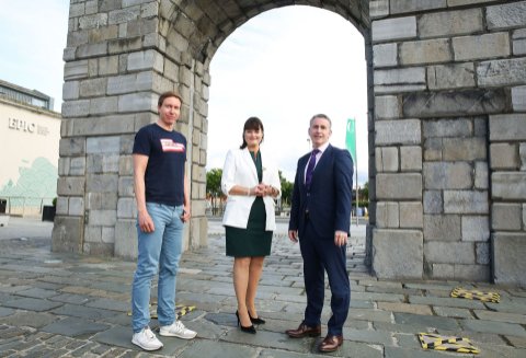 Supermetrics celebrates Dublin office opening and announces the creation of up to 100 new jobs